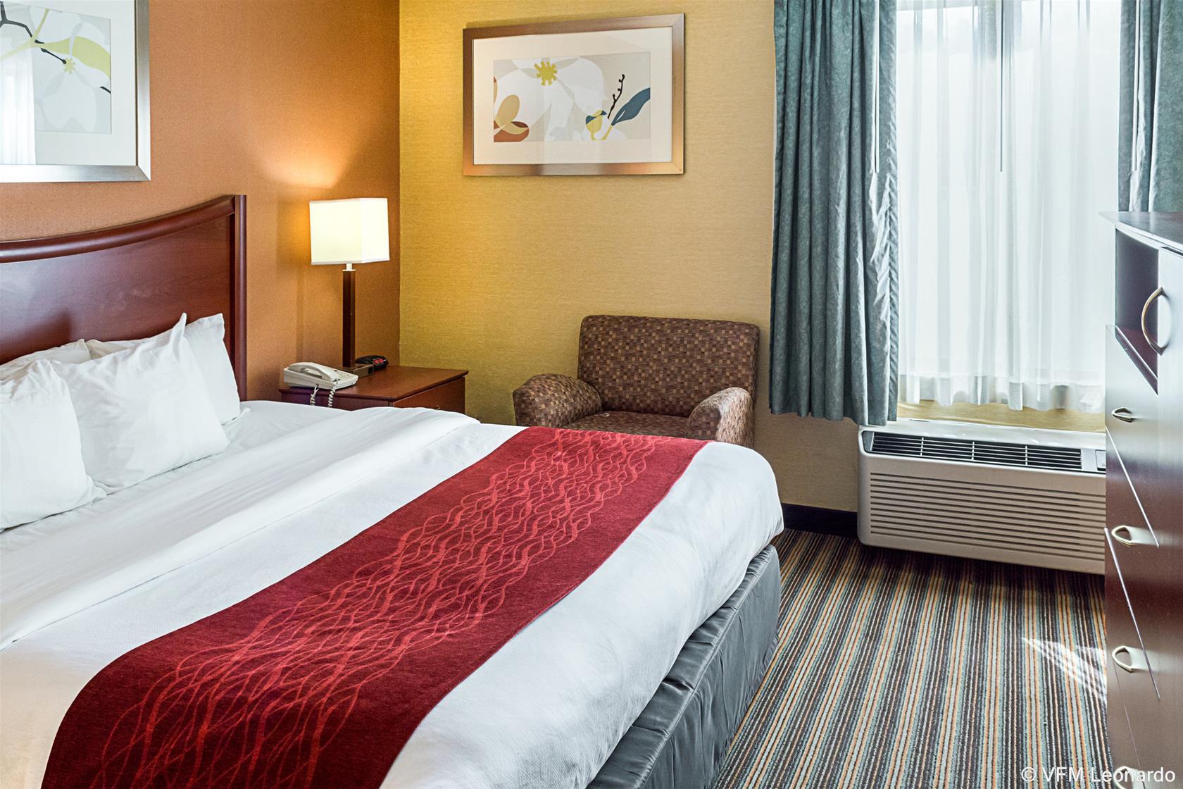 Comfort Inn Petersburg Near Fort Gregg-Adams Buitenkant foto