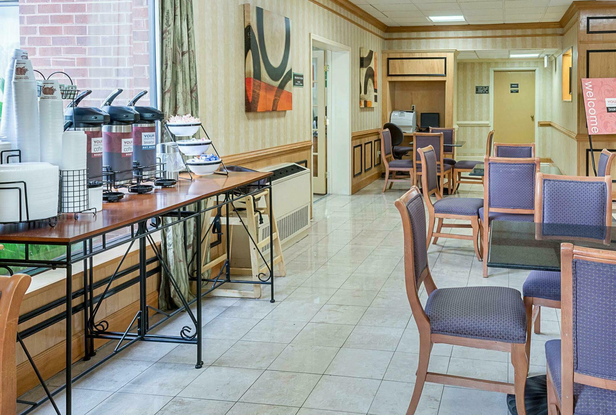 Comfort Inn Petersburg Near Fort Gregg-Adams Buitenkant foto